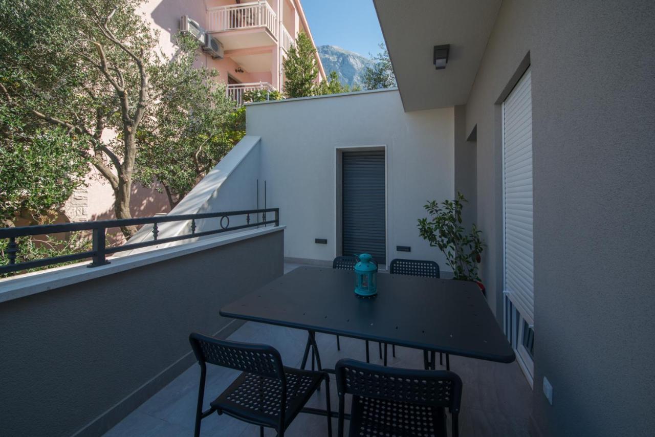 Apartmani Spiline Baska Voda Exterior photo
