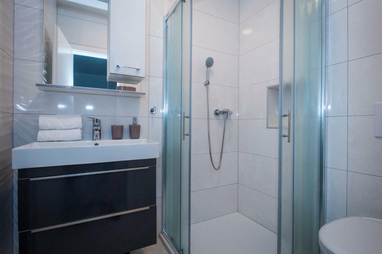 Apartmani Spiline Baska Voda Exterior photo